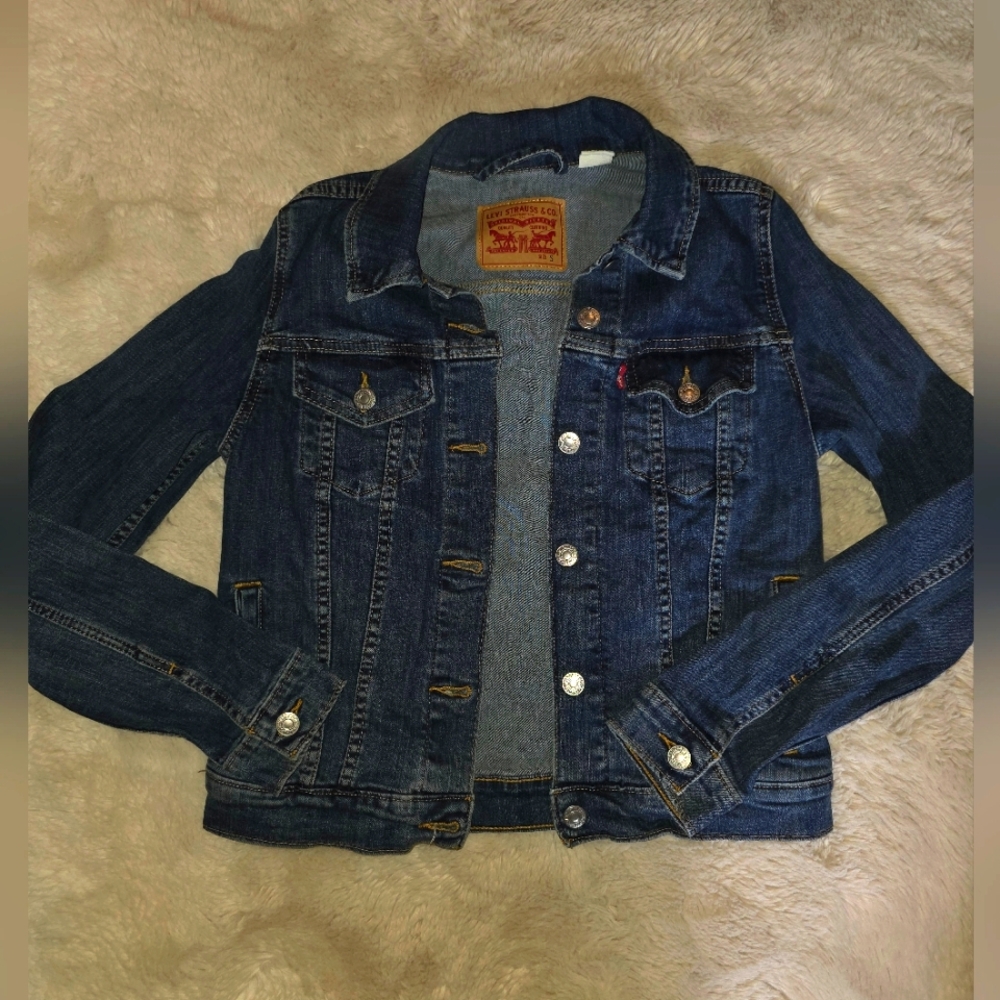 Levi’s Jean Jacket Womens trucker Jacket Size Small 0-2